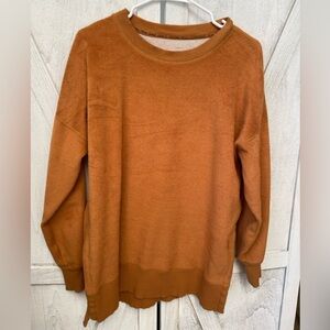 Aerie Oversized Fuzzy Sweatshirt Women’s Size Small Tan